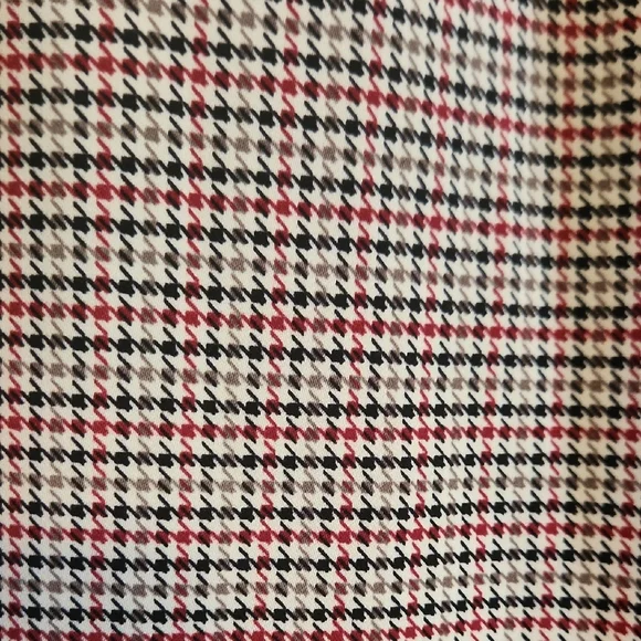 Houndstooth Pleated Wide Leg Pants - Picture 4 of 4